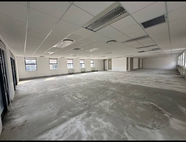 290M² OFFICE TO LET IN CENTURY CITY